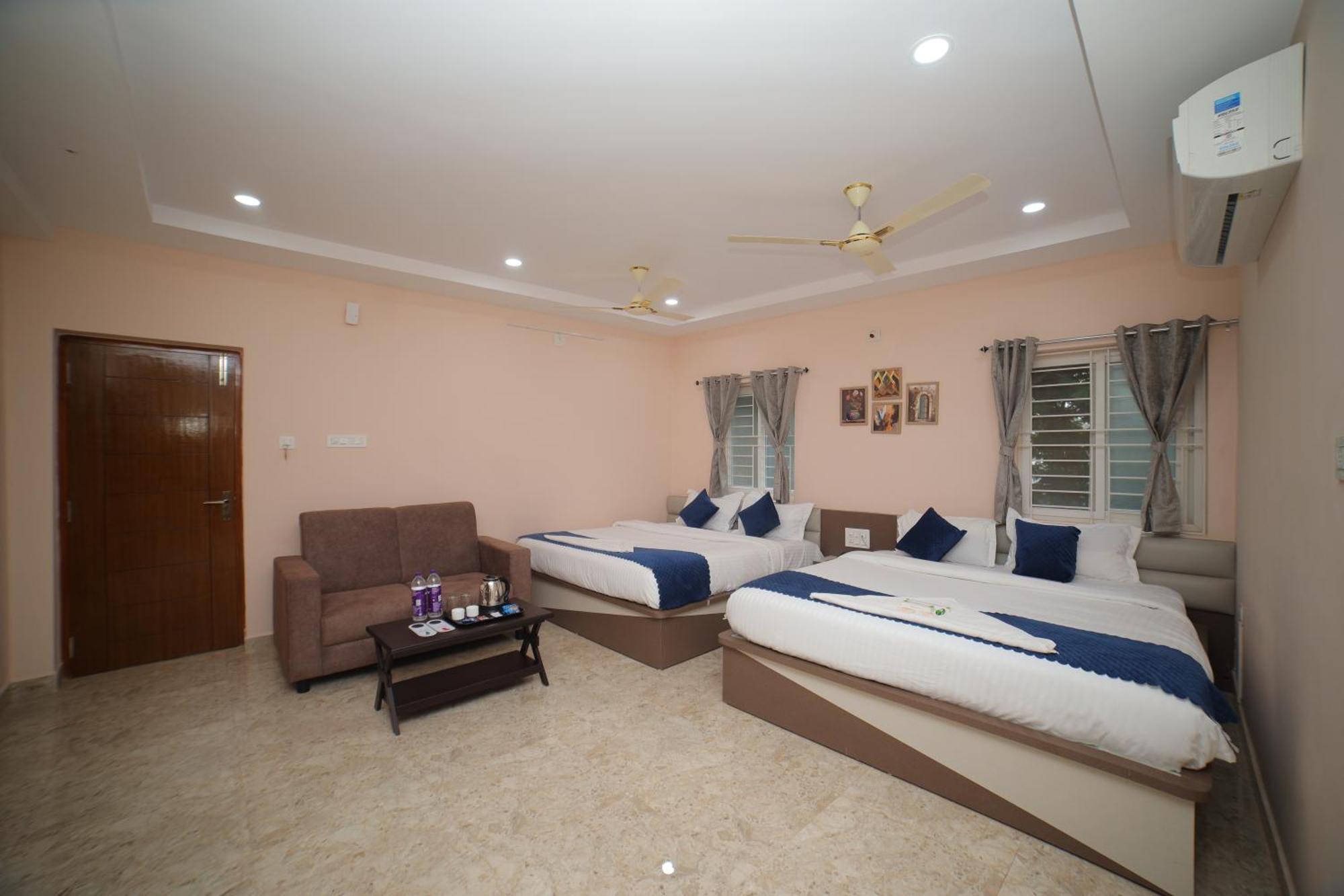 Sri Ganesh Grand Hotel Tirupati Kültér fotó