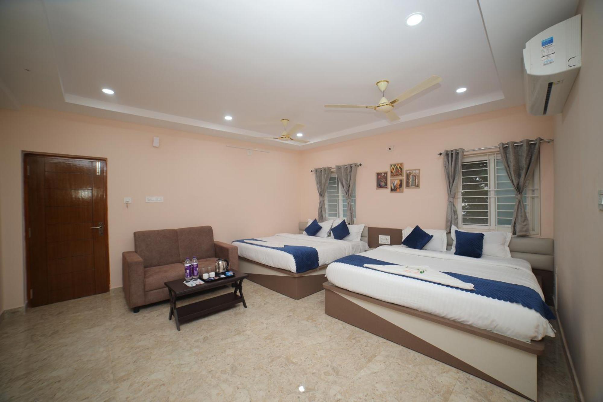 Sri Ganesh Grand Hotel Tirupati Kültér fotó