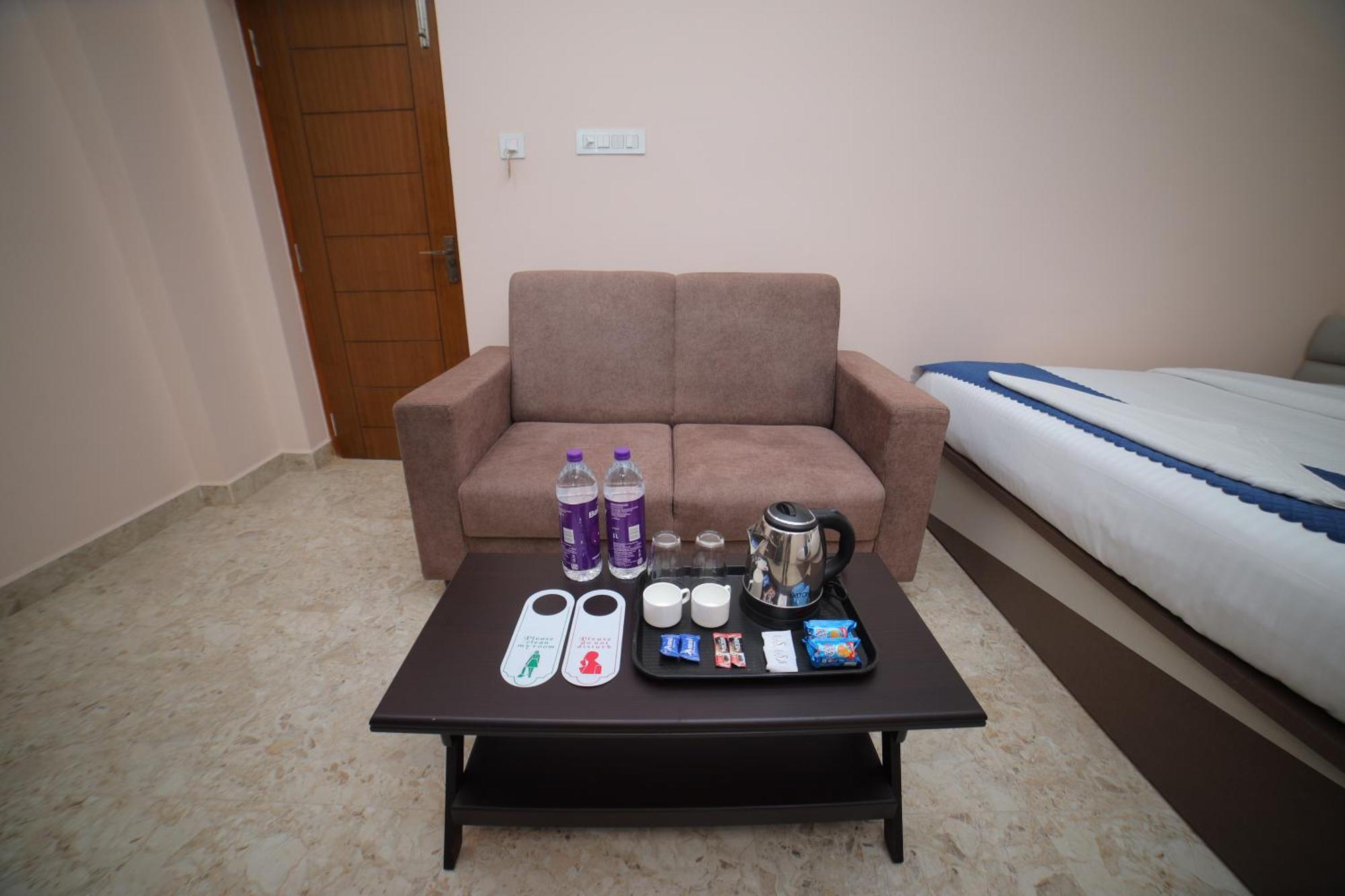 Sri Ganesh Grand Hotel Tirupati Kültér fotó