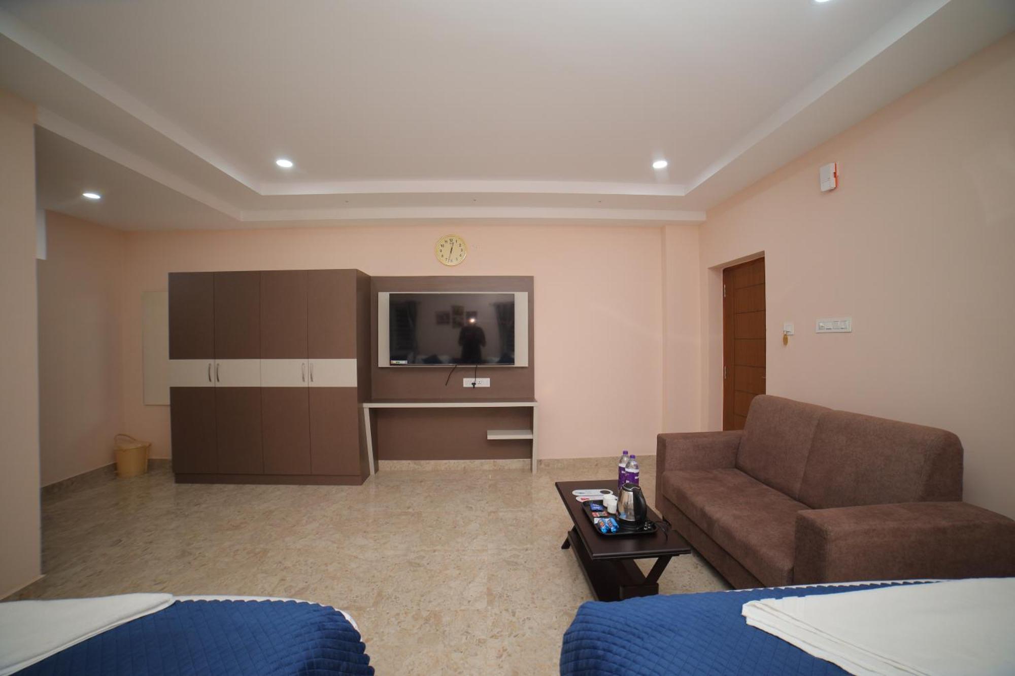 Sri Ganesh Grand Hotel Tirupati Kültér fotó
